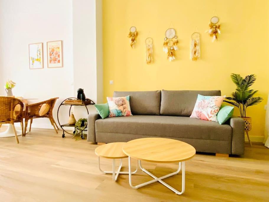 شقة Beautiful And Charming Loft In Russafa Soho فالنسيا المظهر الخارجي الصورة